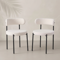 Lot de 2 chaises mid-century bouclé blanc, pieds métal noir — Navula