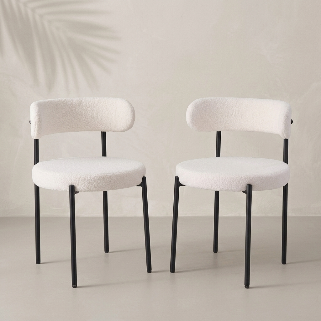Lot de 2 chaises mid-century bouclé blanc, pieds métal noir — Navula
